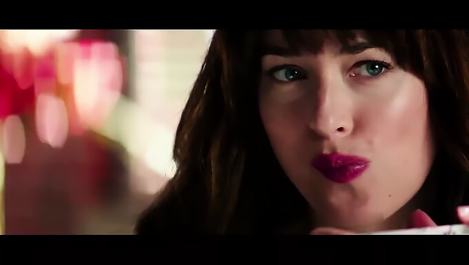 Celebrity Bdsm: Dakota Johnson A Fifty Shades Freedben (2018)